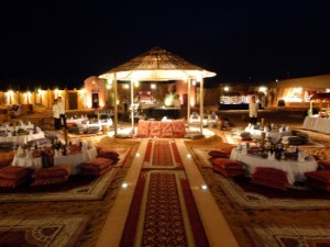 Bild Dubai Dinner im Wüstencamp
